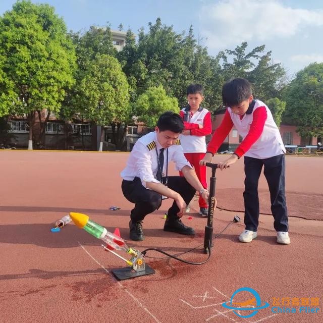 航空科普教育 - 飛行模擬器訓(xùn)練中心-5564