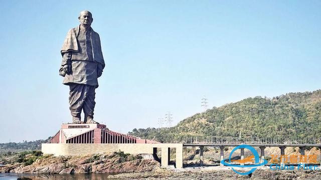 《微軟模擬飛行》大火“出圈”，沒想到Bug成為了最大賣點…-2216