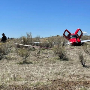 當(dāng)飛行安全遇到航空工業(yè)造：兩架美國(guó)飛機(jī)相撞后……