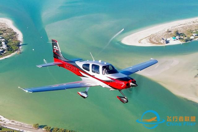 當飛行安全遇到航空工業(yè)造：兩架美國飛機相撞后……-493