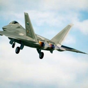《皇牌空戰(zhàn)7》“F-22A”預(yù)告 精彩展現(xiàn)最強空戰(zhàn)能力