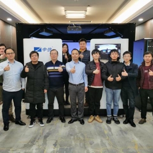 國(guó)內(nèi)首臺(tái)具有完全自主知識(shí)產(chǎn)權(quán)的C172五級(jí)飛行訓(xùn)練器通過(guò)中國(guó)民航局鑒定