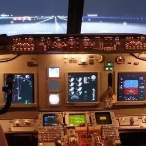 波音737飛機(jī)駕駛艙面板全解讀