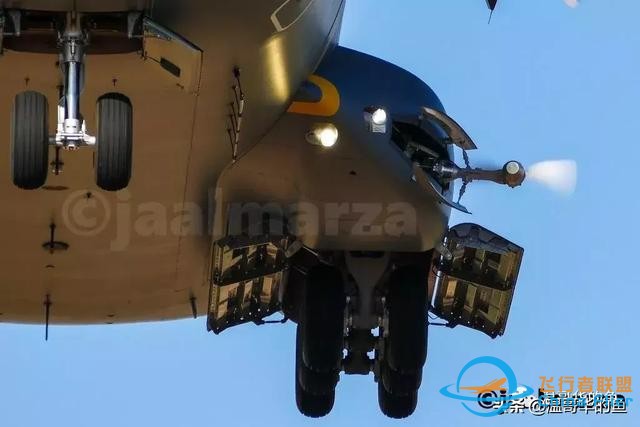 空中加油飛機A400M近距離接觸 原來是這樣加油的-101