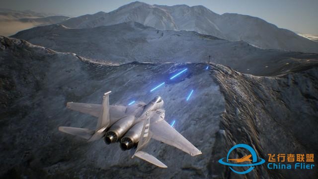 《皇牌空戰(zhàn)7》VR版演示 臨場感棒但易暈-3759