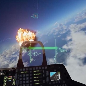 《皇牌空戰(zhàn)7》試玩+采訪：戴上VR，我就是飛行員了