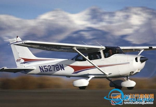 賽斯納經(jīng)典之作——世界上最著名的單發(fā)教練機(jī)-4908