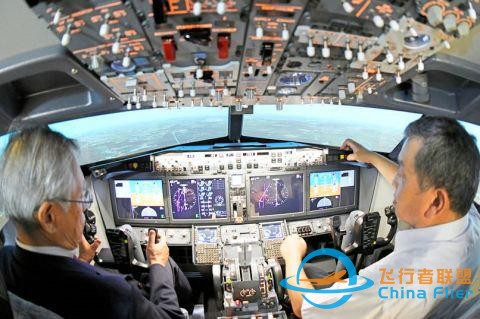 兩款最新的飛行模擬器首次亮相于日本航空科學(xué)博物館-3988
