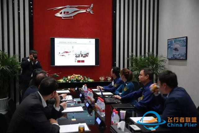 貝爾公司向中國交付首架貝爾505型直升機-7423