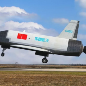 中國空天飛機，太空中拋出不明載荷，美方細致分析，暴露自身野心