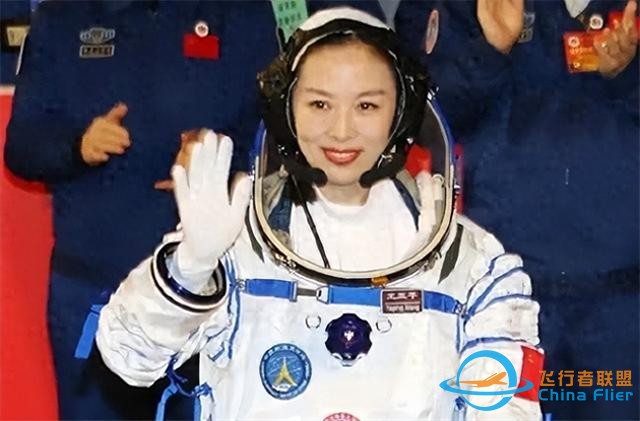 神舟十七號最后一次模擬飛行圓滿成功，一切準(zhǔn)備工作都已就緒。-8639