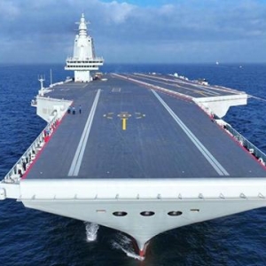 福建艦挑了個(gè)好日子出門，殲35準(zhǔn)備就緒，7種艦載機(jī)將從頭頂飛過