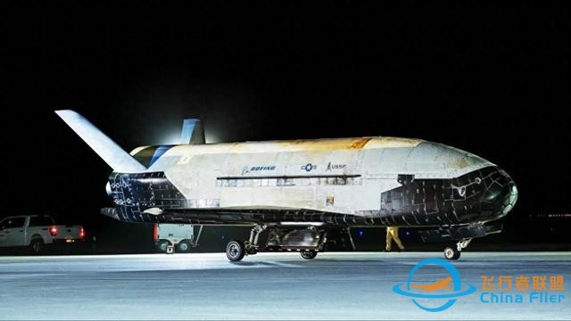 X-37B的命運(yùn)已被決定，中國(guó)2條“龍”緊咬不放，美太空軍忍痛割愛(ài)-2912